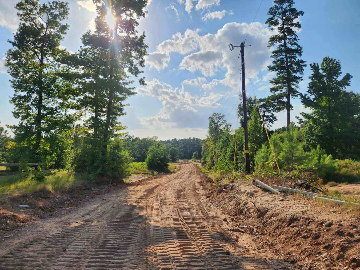 North-West Main Trail photo 3