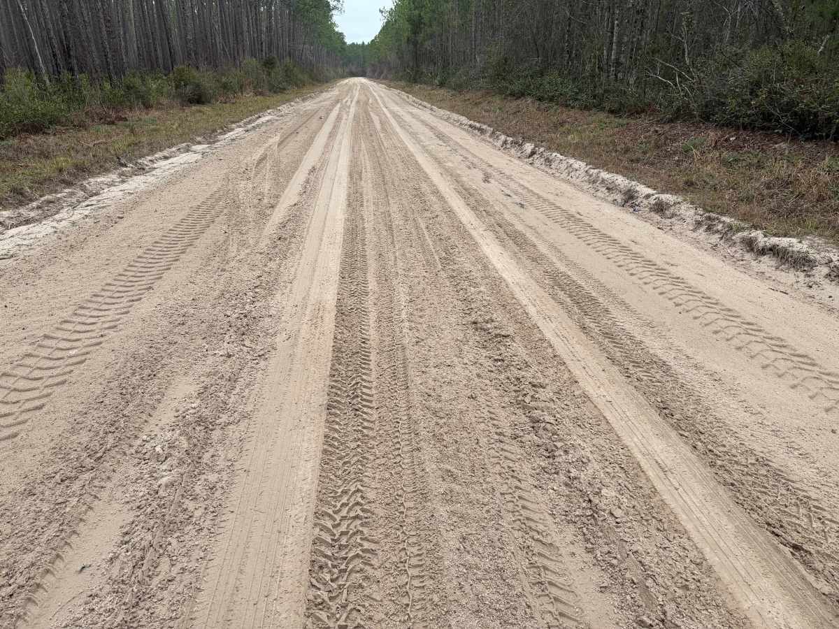Southeast County Line Road photo 4
