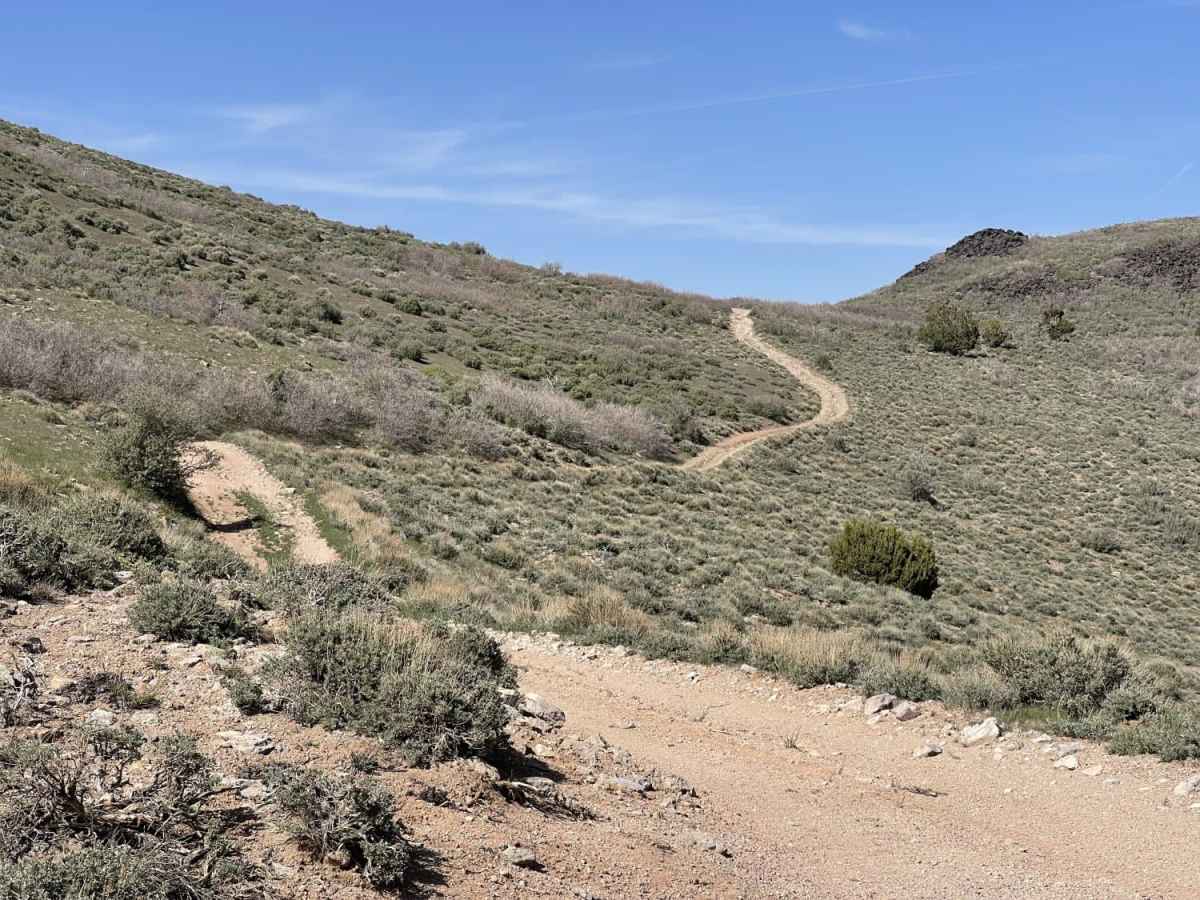 Pilot Peak photo 2