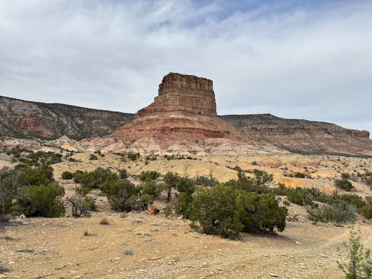 Chimney Rock Cutoff trail photo