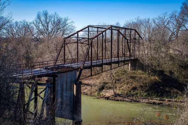Old Bryant Station Bridge Road