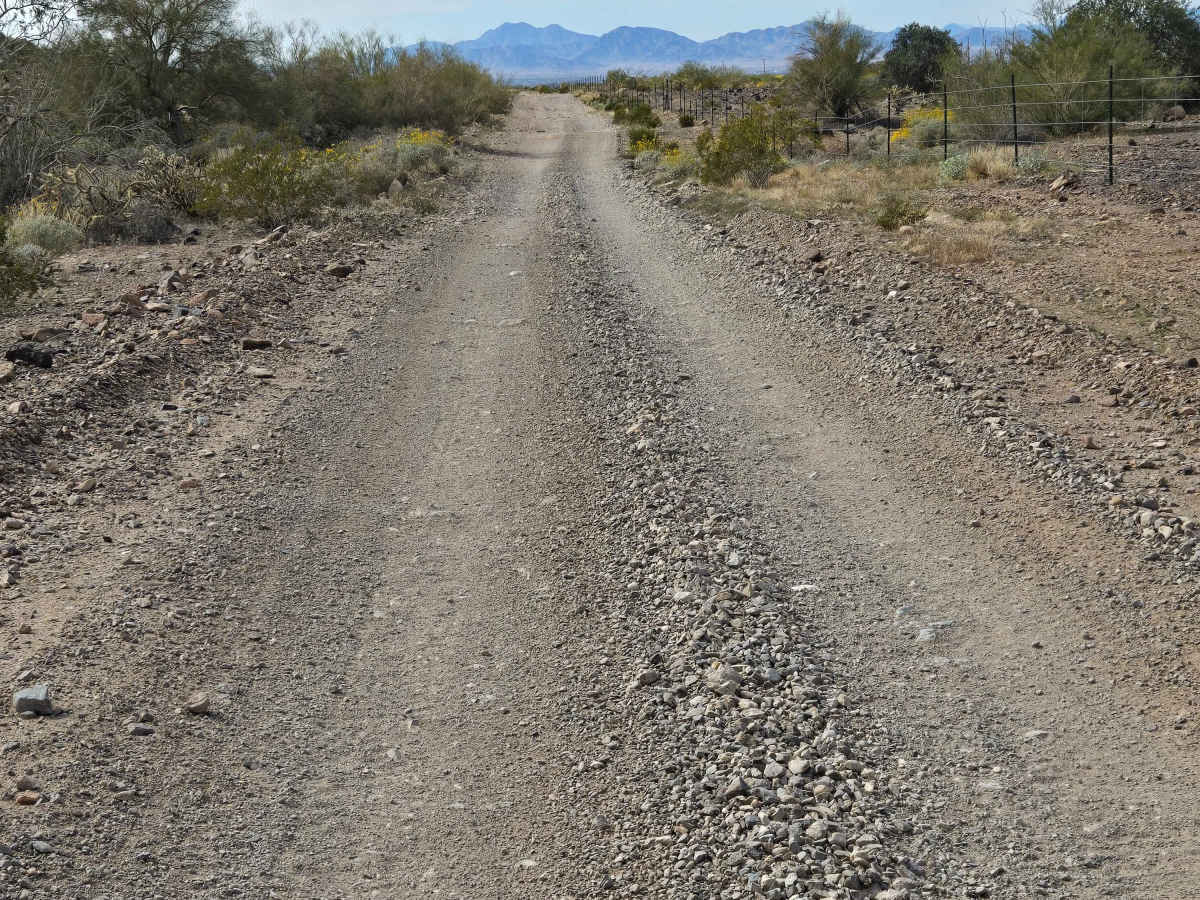 I-10 Frontage Road (LP781) photo 2