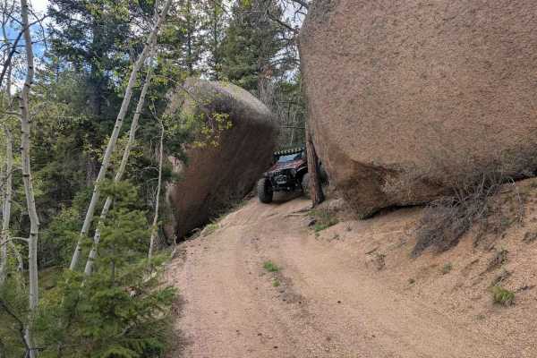 Hell Creek Road