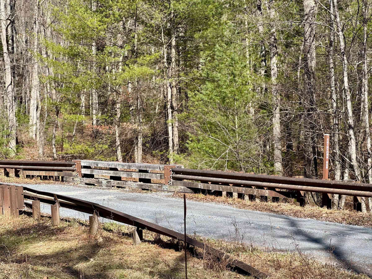 Shintown Run Road photo 6