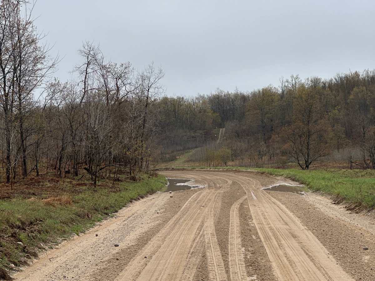 Mount Fredric Road photo 3