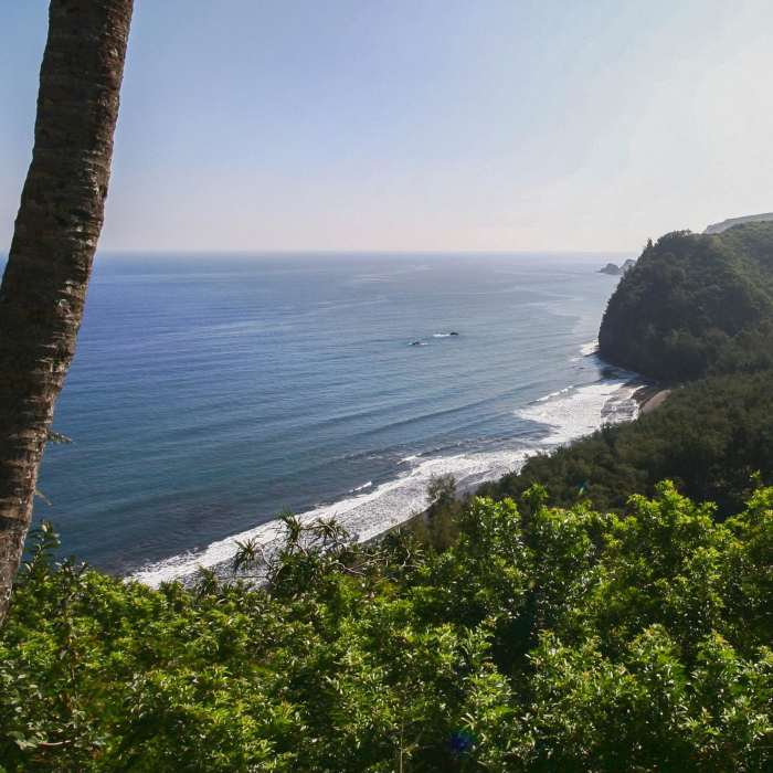 Near Pololu Valley via Awini Trail Near Pololu Valley via Awini Trail