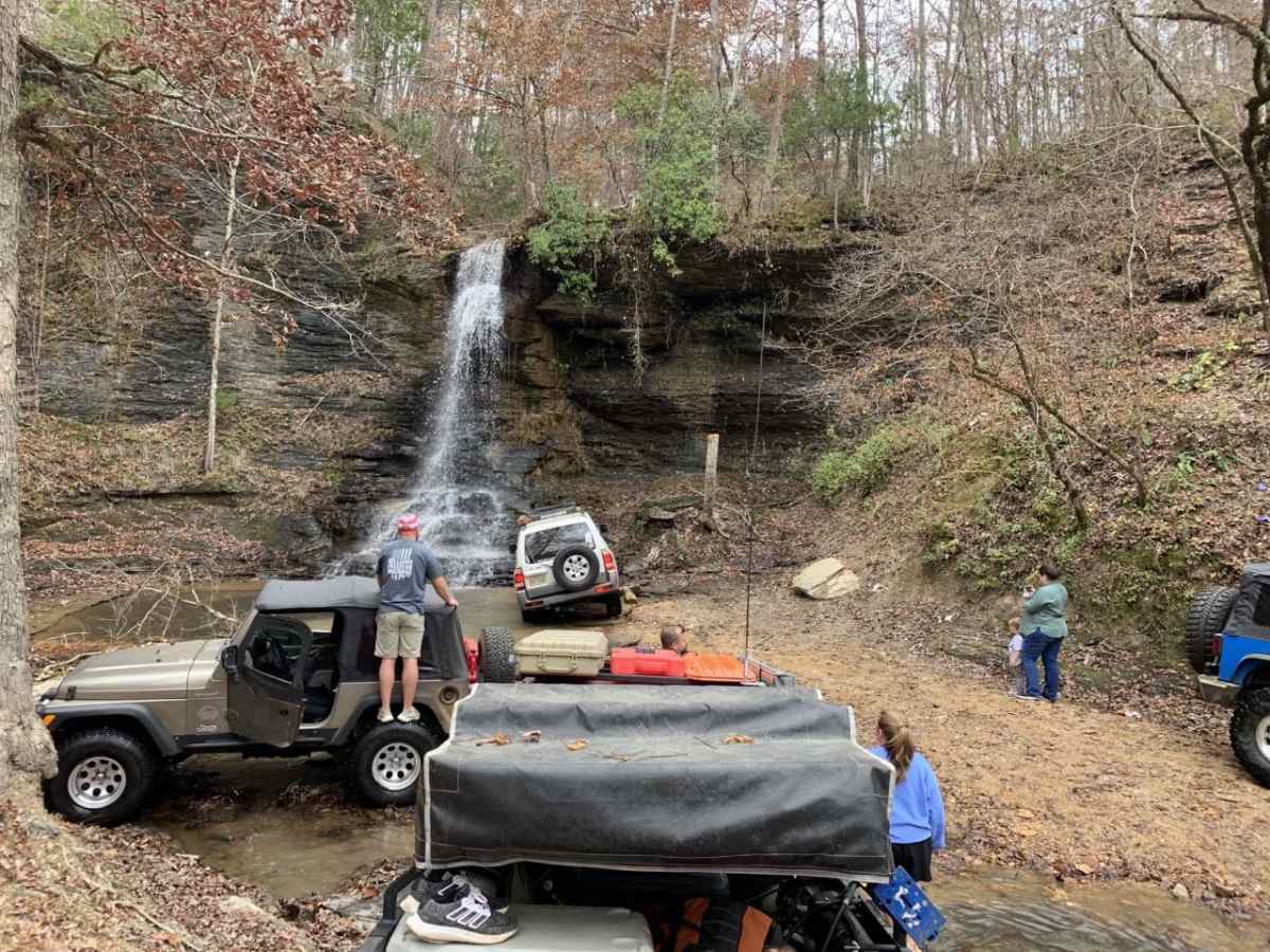 Austin Hollow photo 2