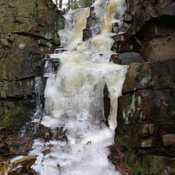 Icy falls near Lichen Rocks Near Park Loop