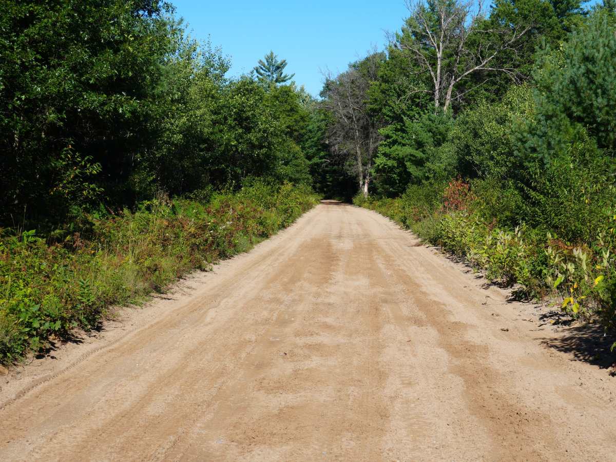 West Rollway Road photo 3