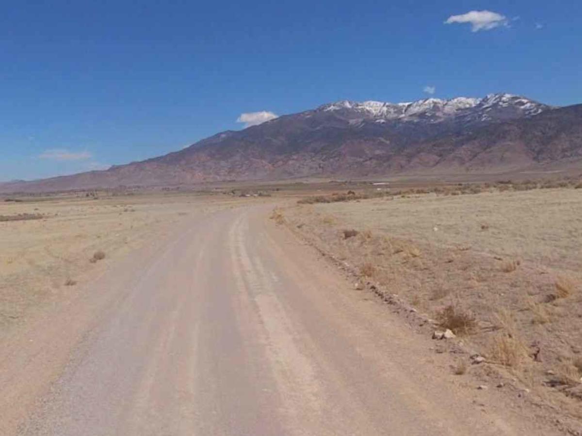 Rifle Range Road trail photo
