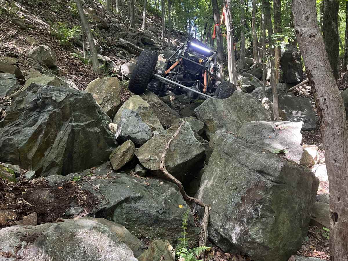 Forge Lake trail photo
