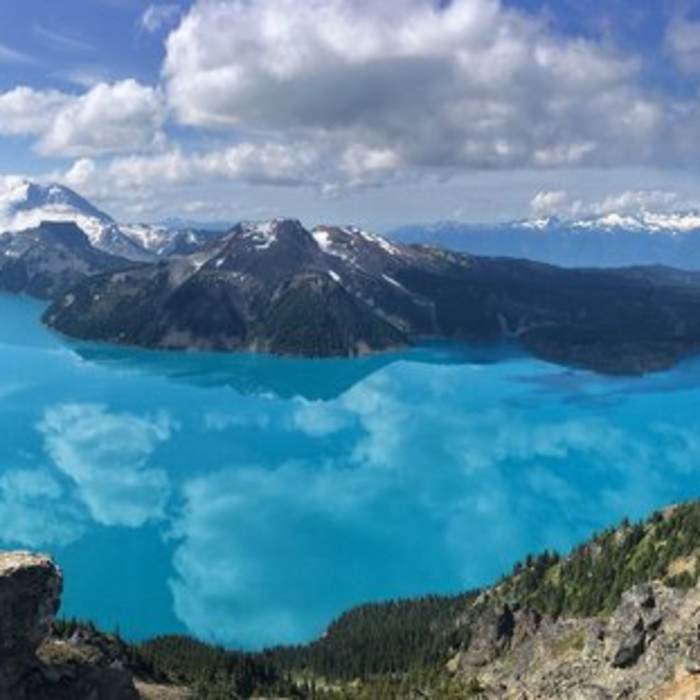 Near Panorama Ridge from Cheakamus Lake
