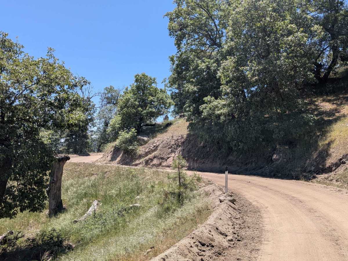 Rancheria Road South - FS 25S15 photo 3