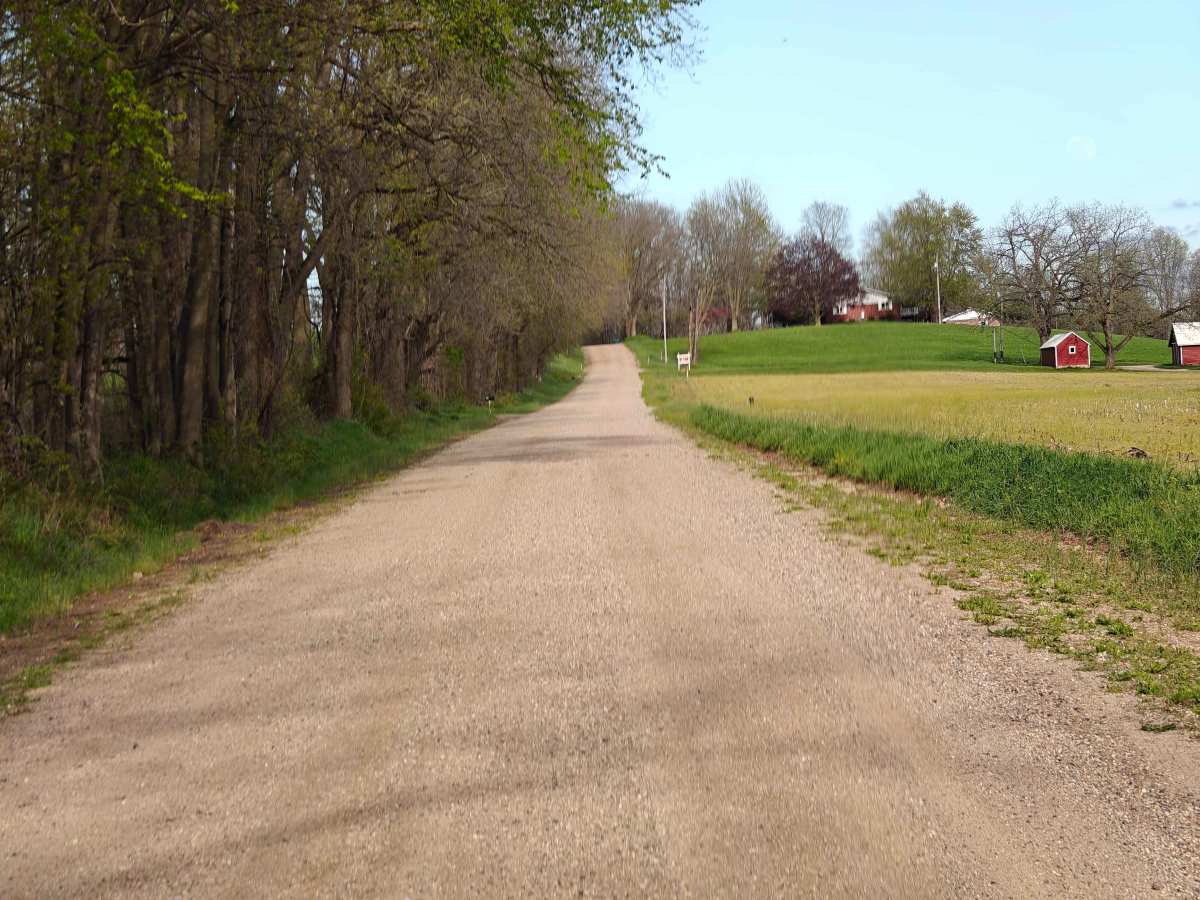 Scenic Hopkins Gravel trail photo