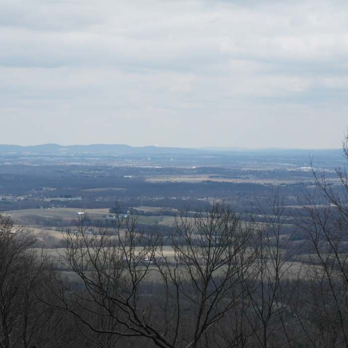 Near Tuscarora Trail: Waggoners Gap to Sterretts Gap