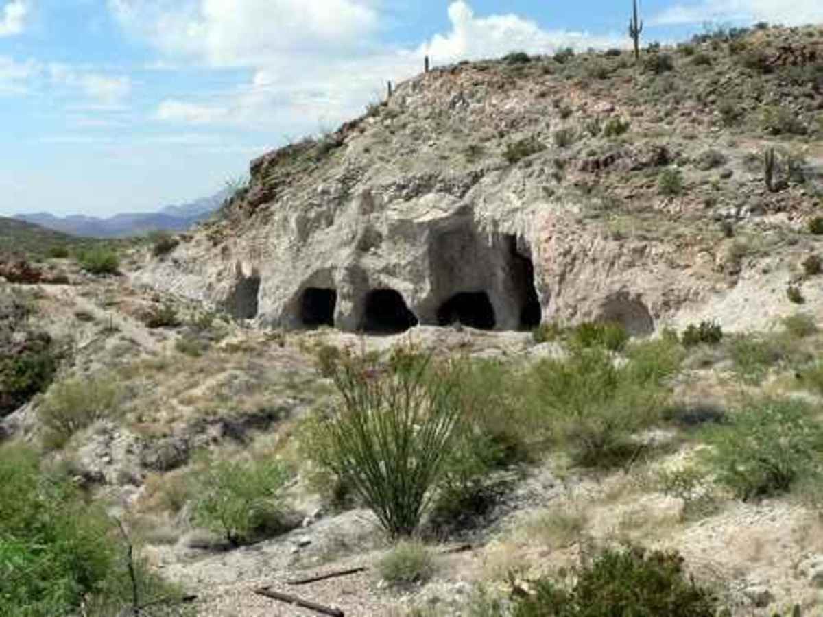 Wagon Tracks, Apache Tears, and Arnett Canyon photo 3