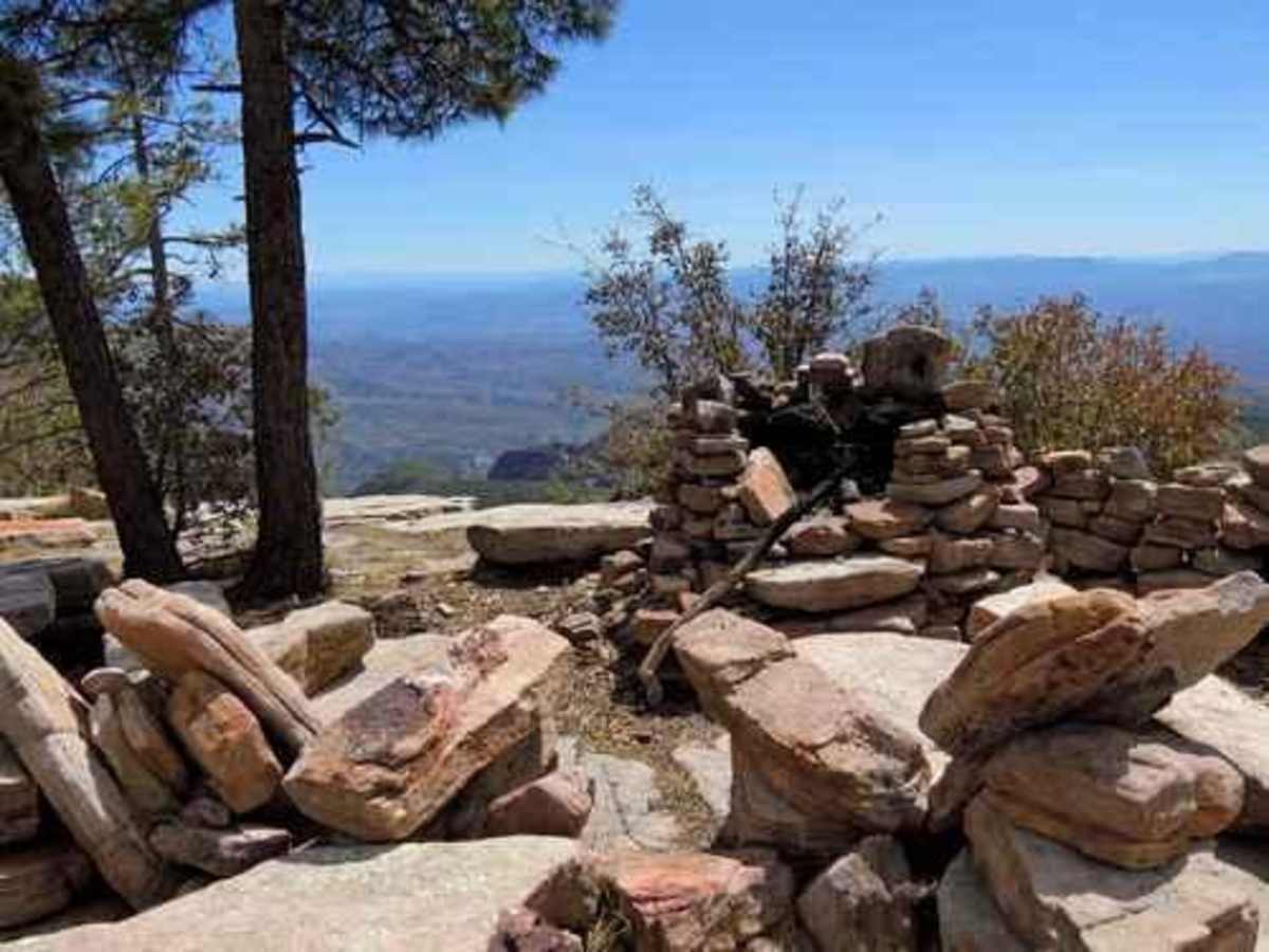 Aztec Peak trail photo