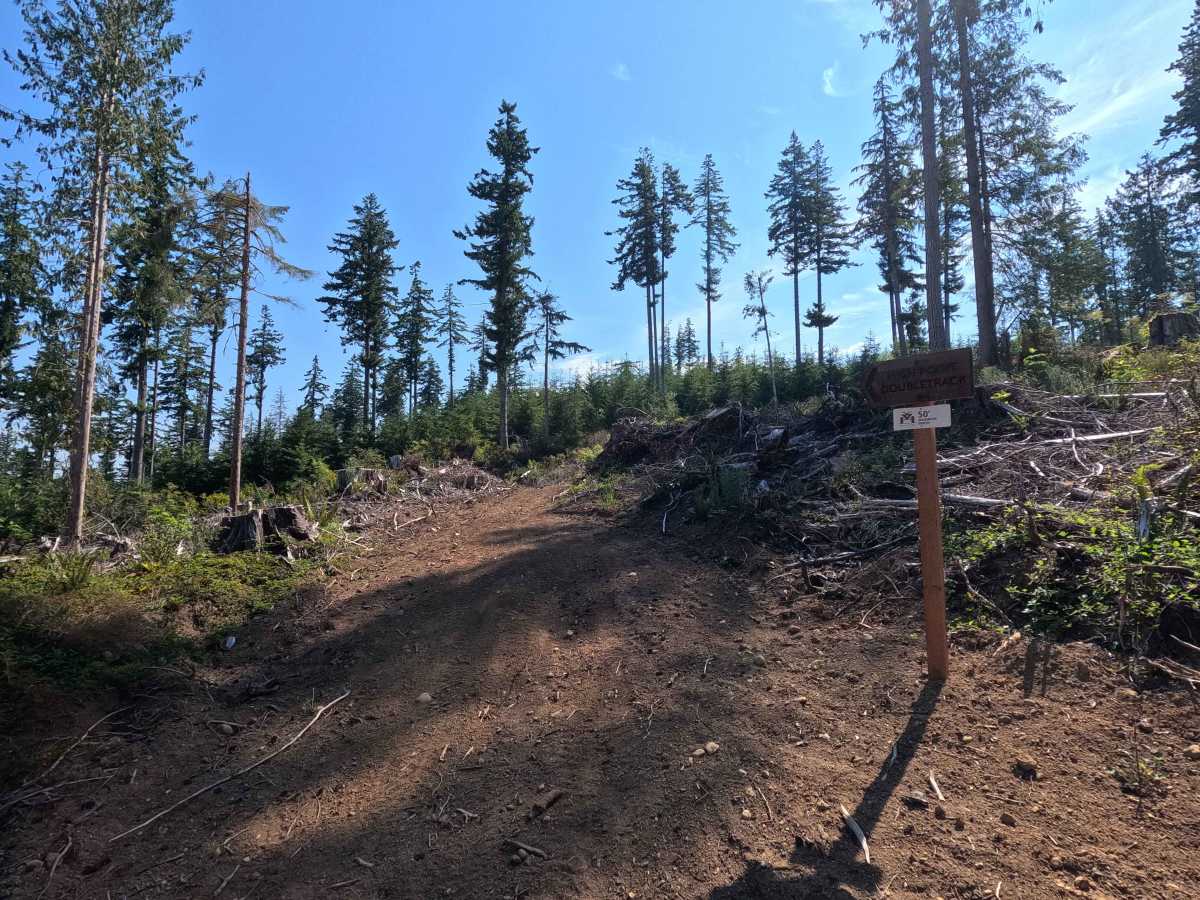 High Point trail photo