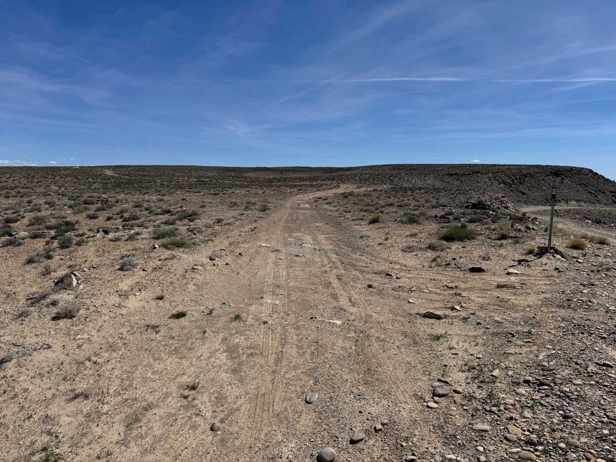 Orange Trail Shelf Road photo 2
