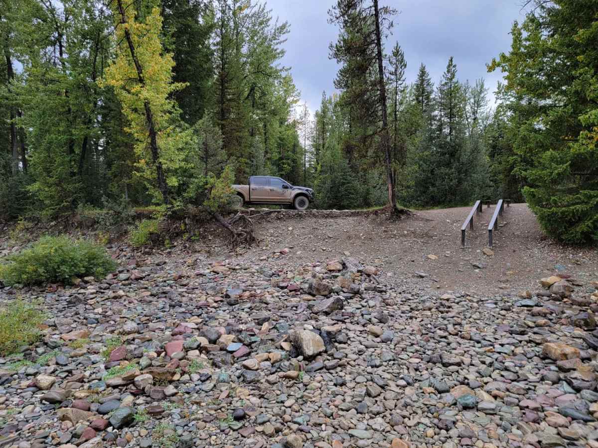 North Fork Road photo 4
