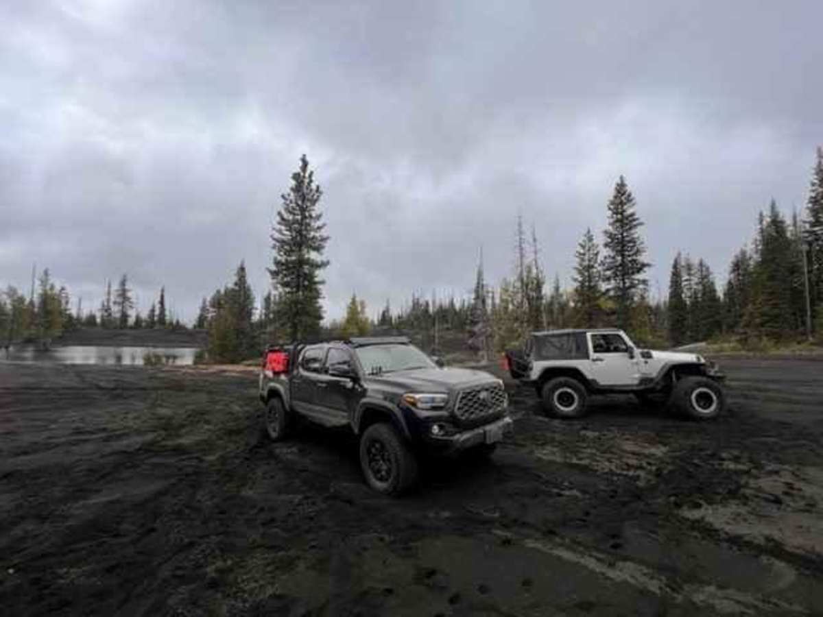 High Lakes to North Blowout Shelter photo 6