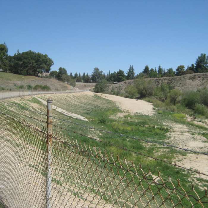 Near Lower Limekiln Canyon