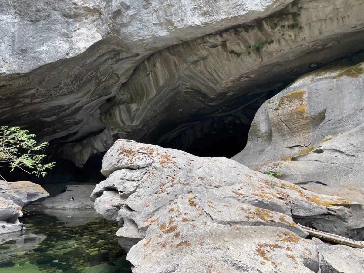 Huson Caves to Hwy 19 trail photo
