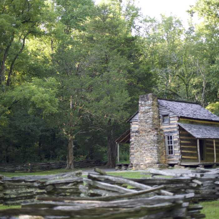 Near Rich Mountain Loop Trail