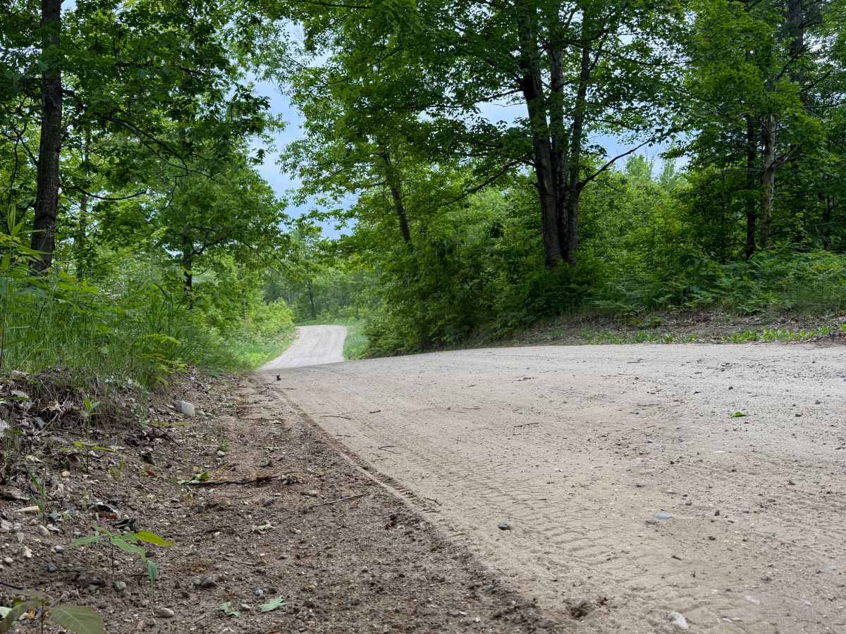 Crofton Road Southwest Trail photo 6
