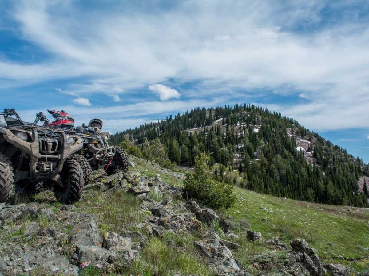 Boundary Trail trail photo