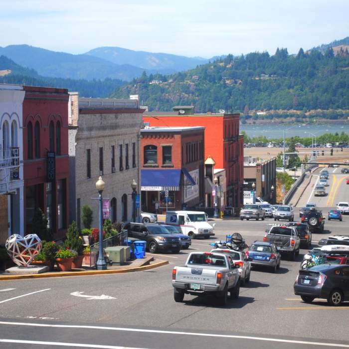 Near Indian Creek Trail