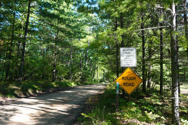 Dunham Lake Road