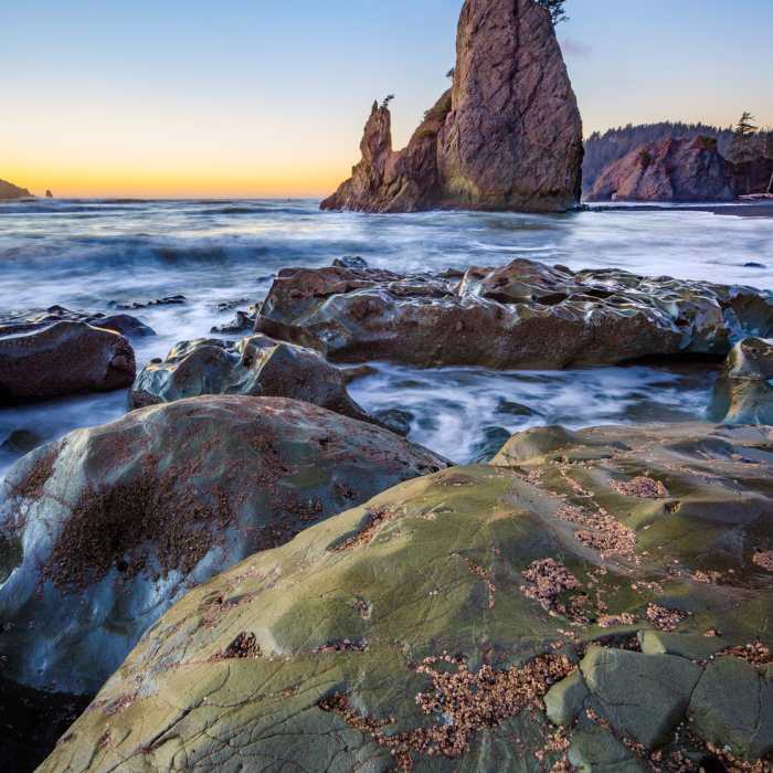 Near Hole-in-the-Wall Trail