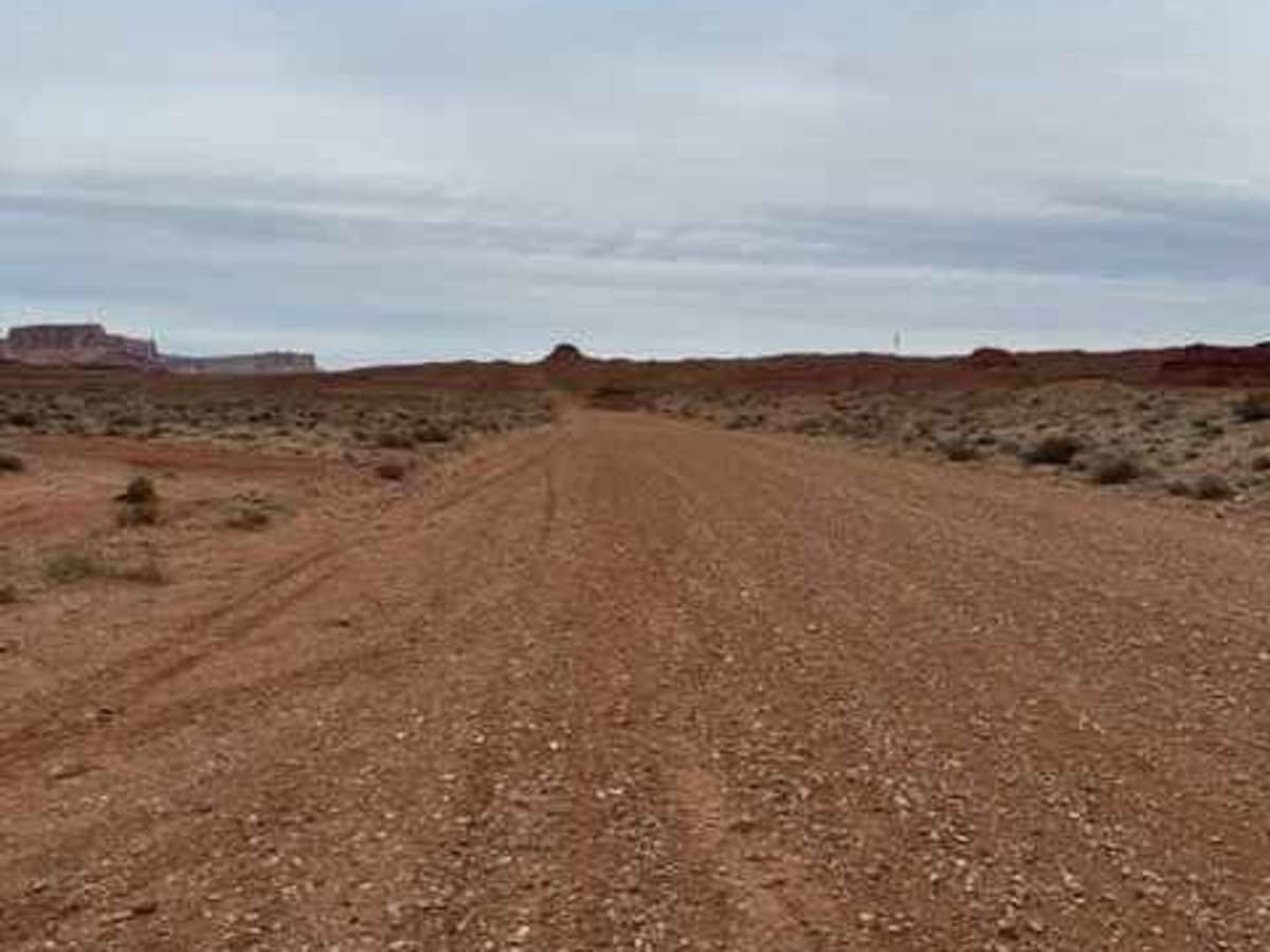 Hidden Splendor Airstrip photo 3