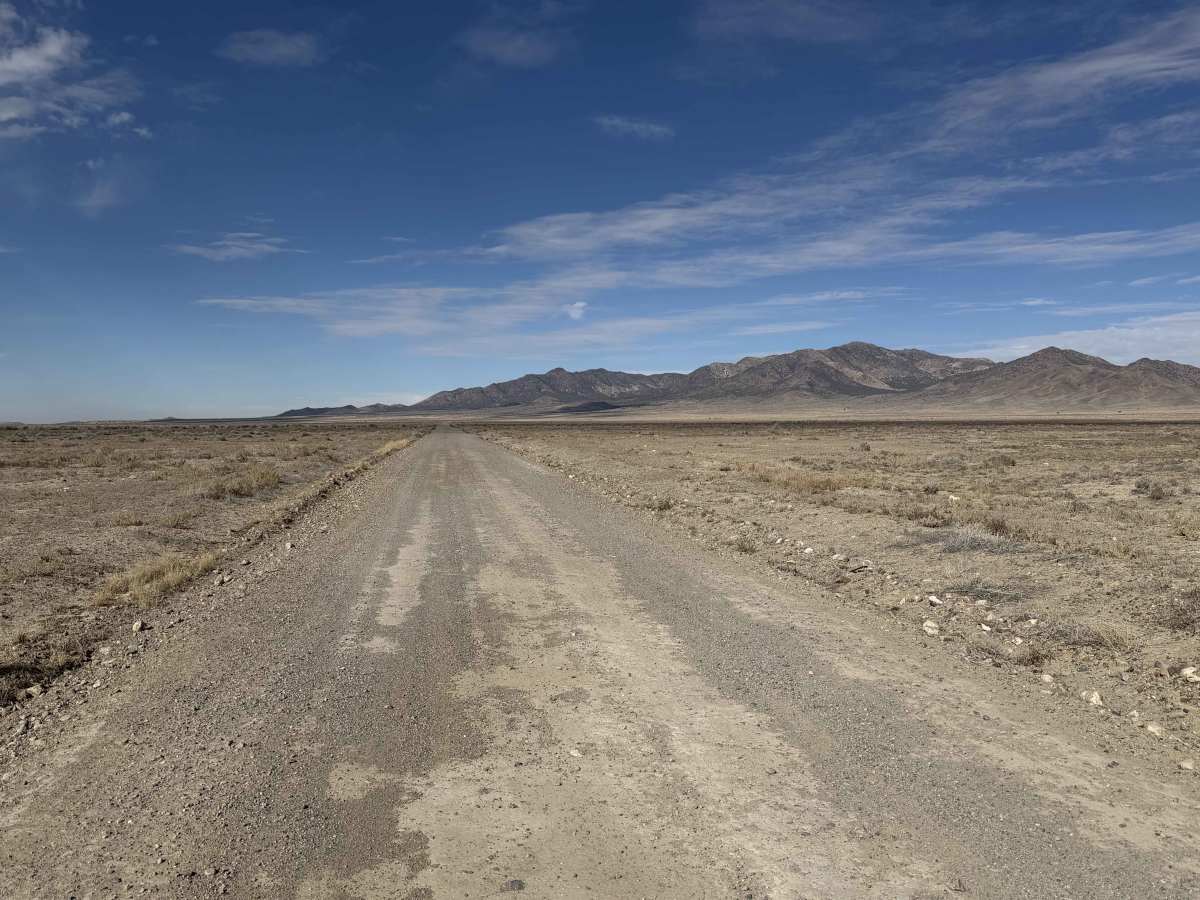 Six Mile Road photo 4