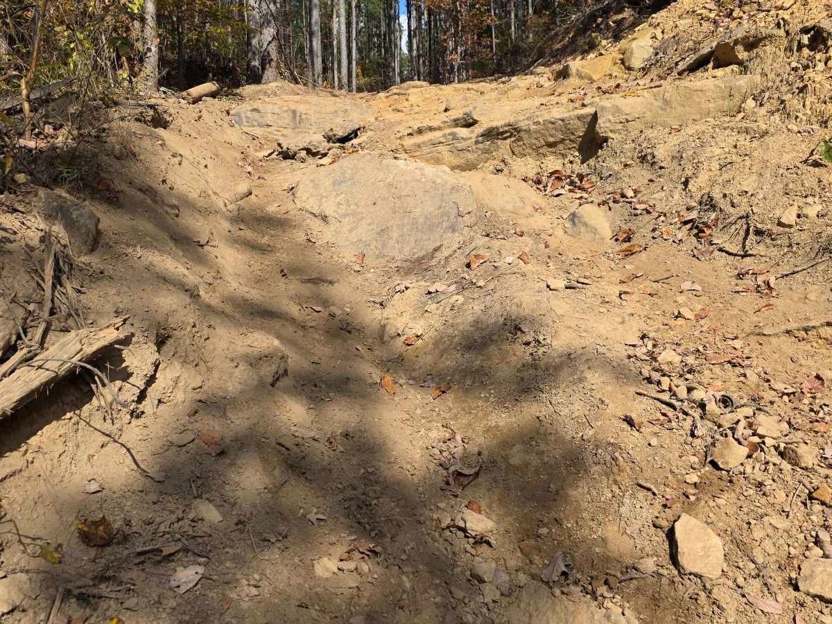 Round the Mountain trail photo