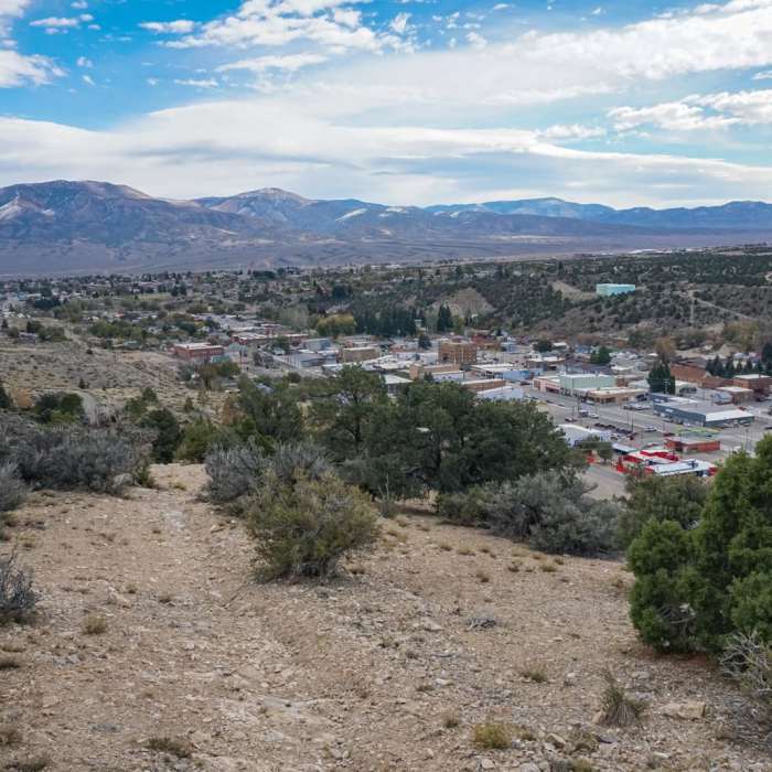 Near Whorehouse Hill Loop