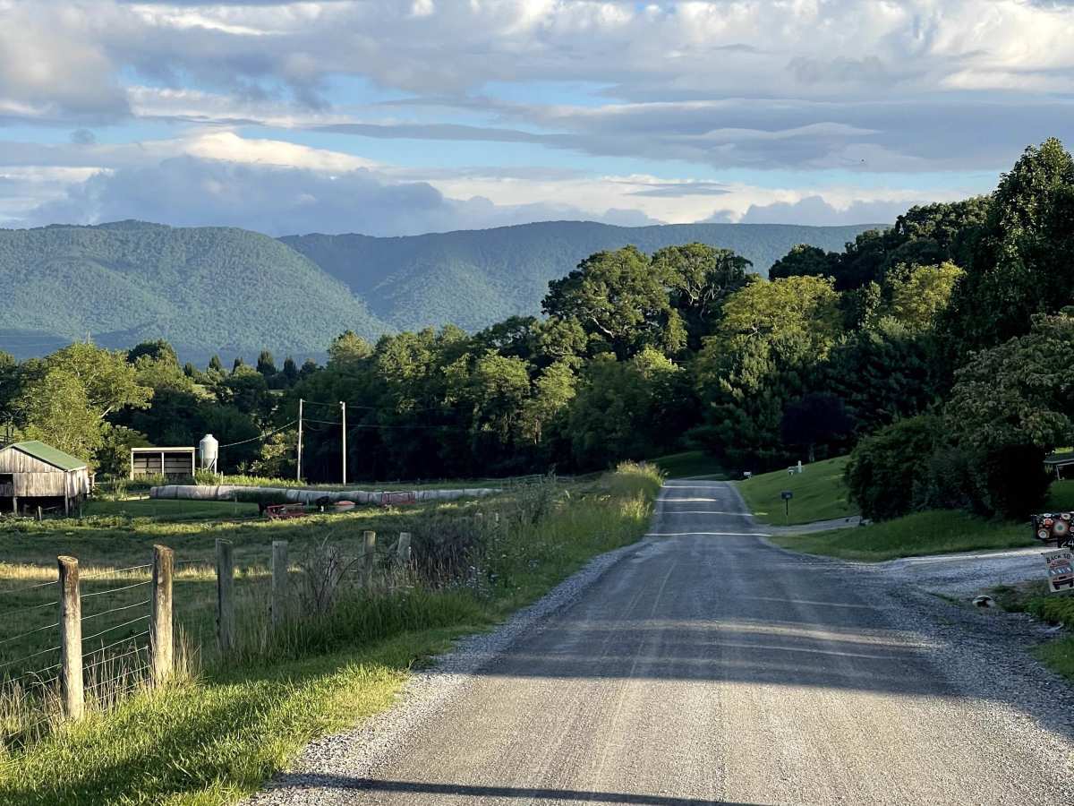 Steven's Road photo 2