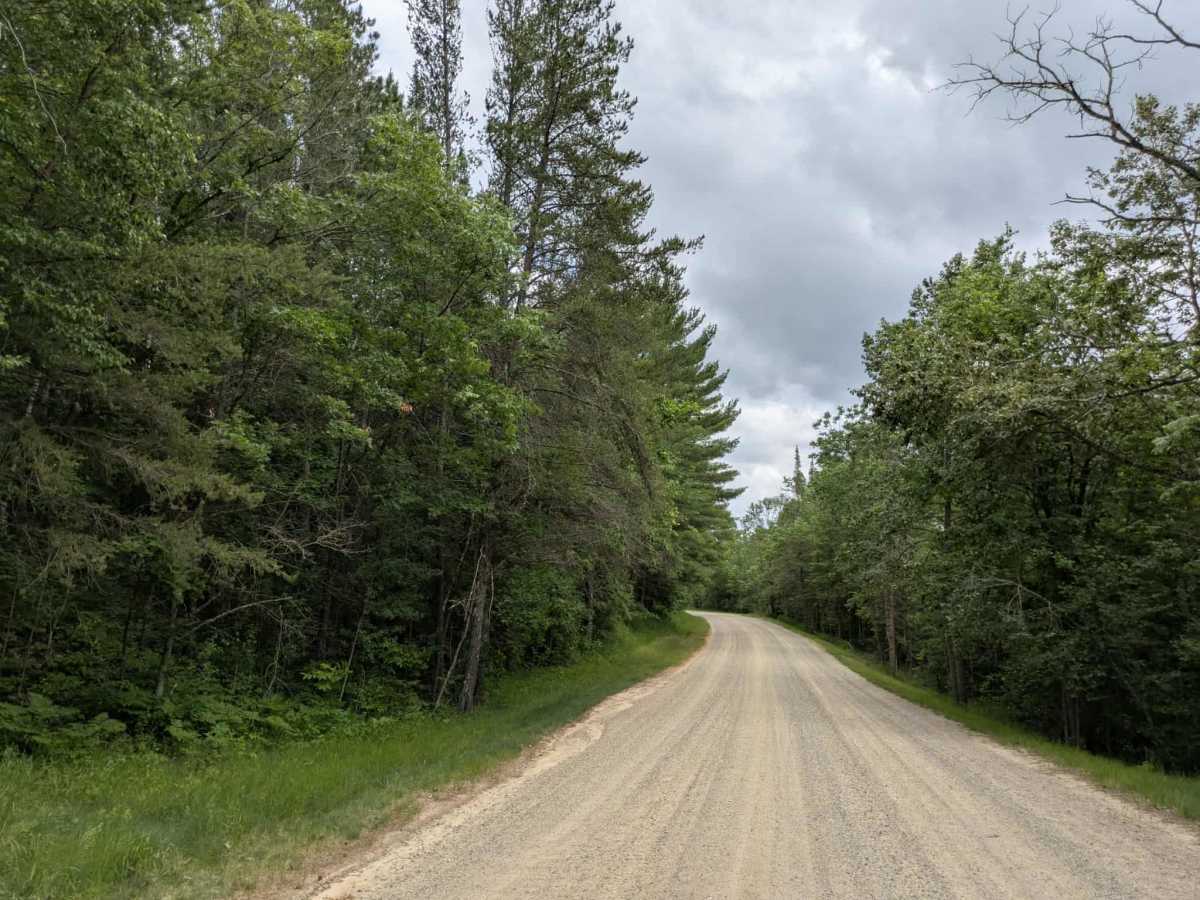 Saubtine Road Northwest photo 4