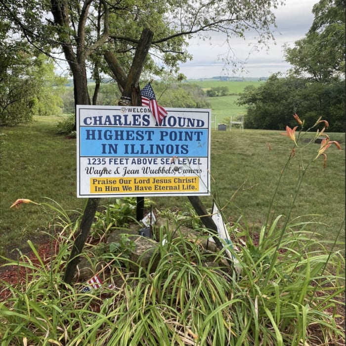 Near Charles Mound Trail