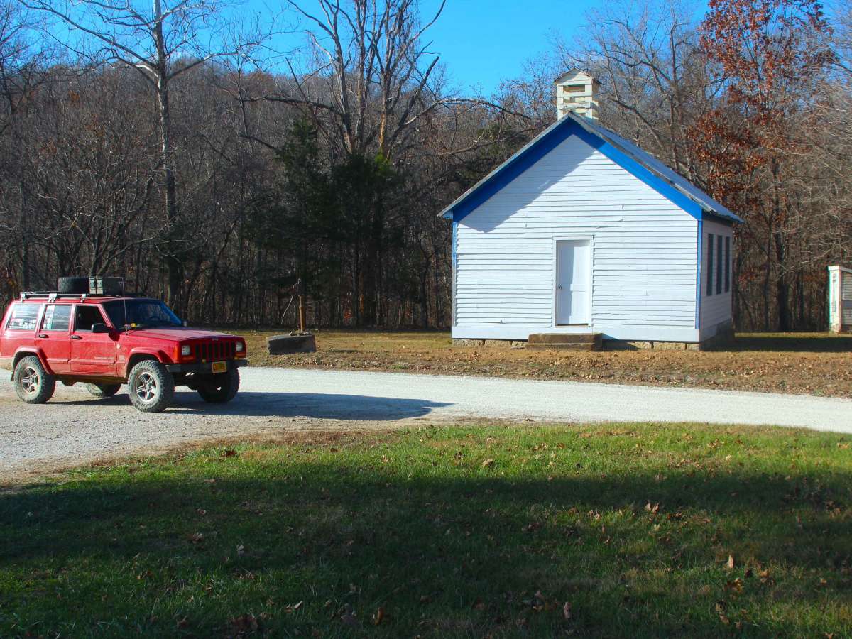 Frank Bay Road - ICR 1 trail photo