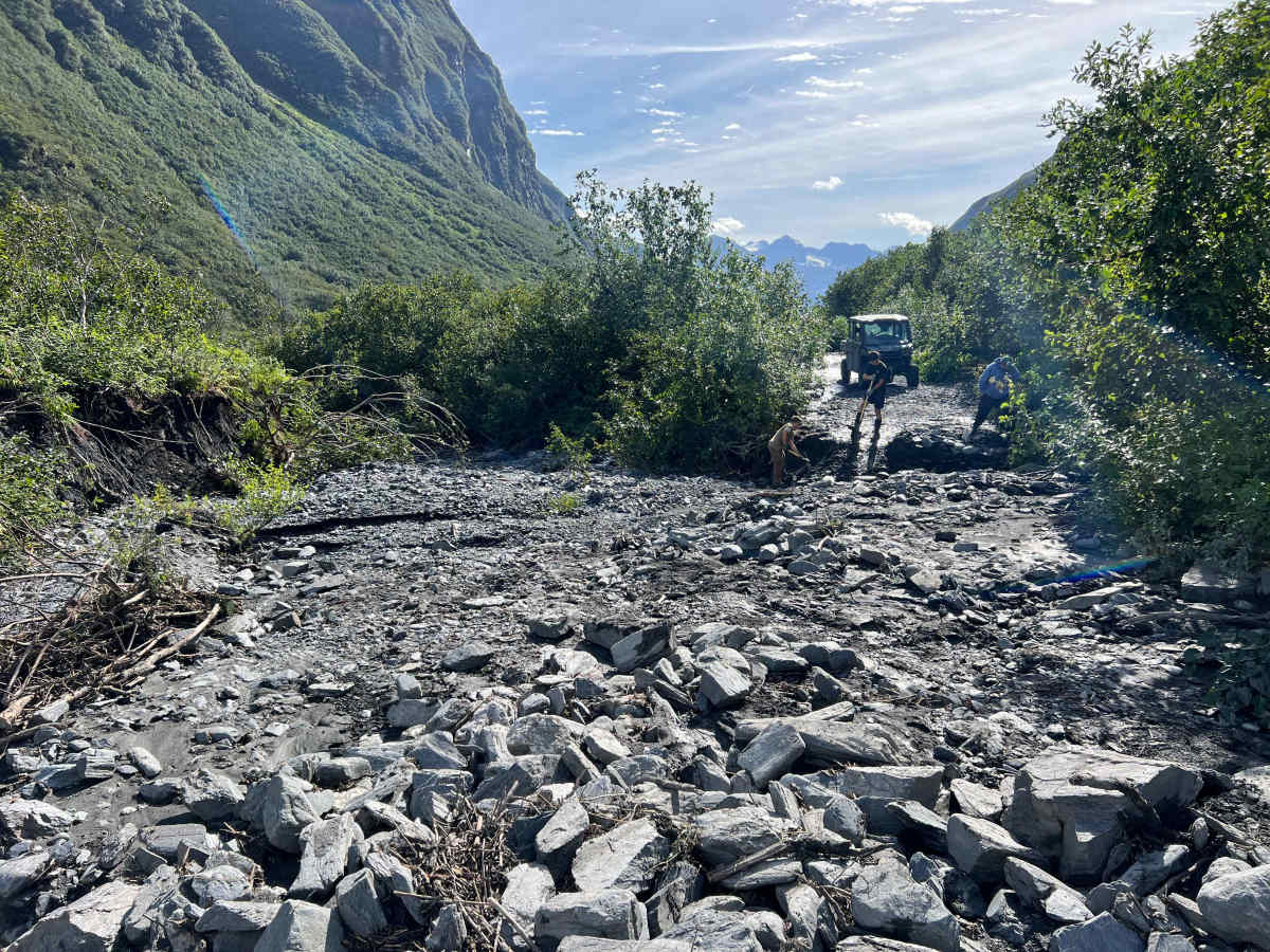 Mineral Creek photo 3