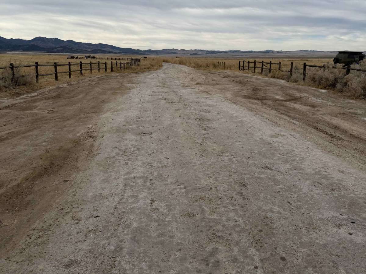 Meadow Hot Springs Road photo 2