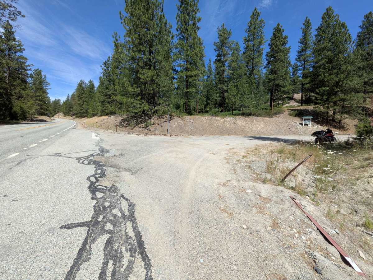 West Fork Rock Creek Road photo 2