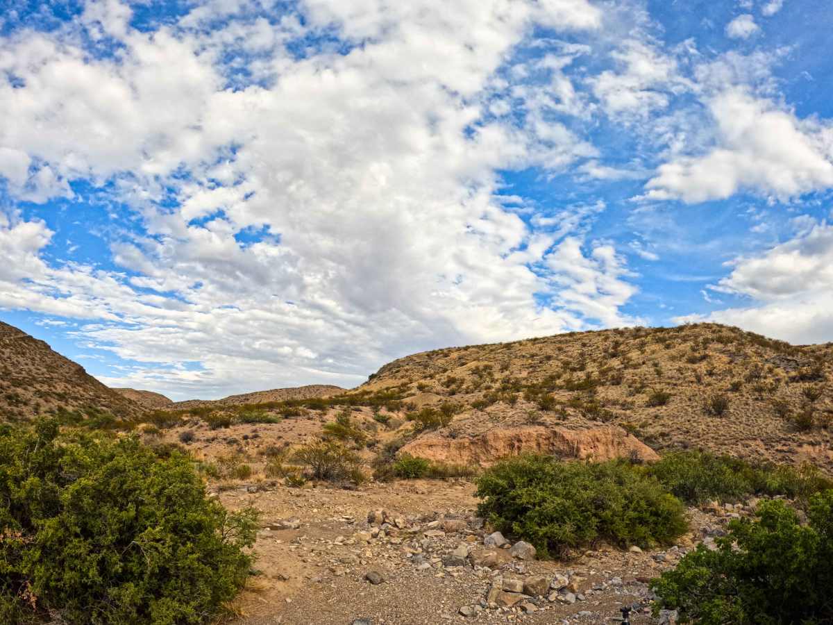 Middle Amado - BLM 0026 photo 2