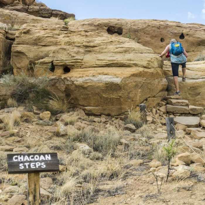 Near Pueblo Alto Trail
