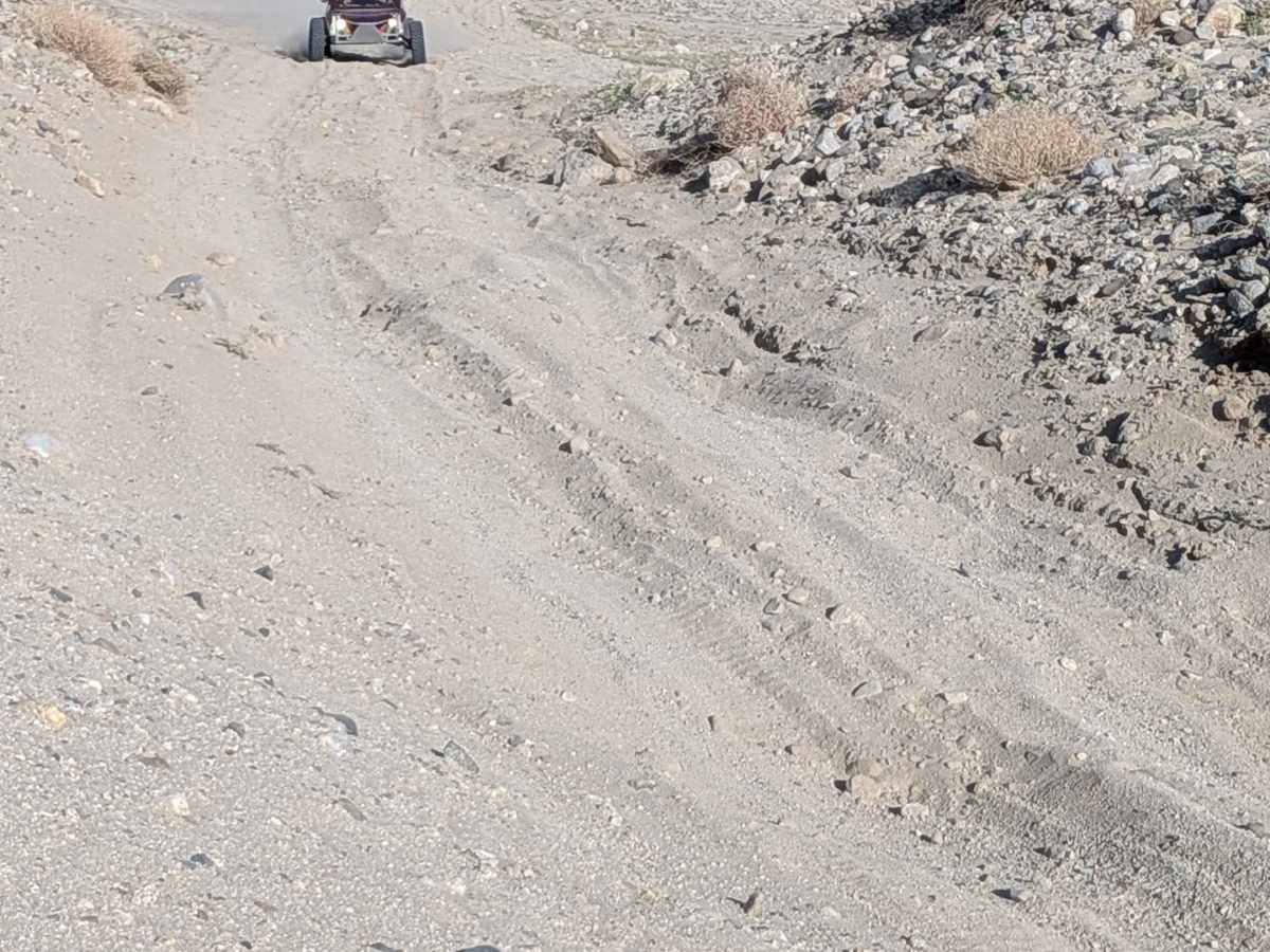 Carrizo Wash Overlook Trail photo 2