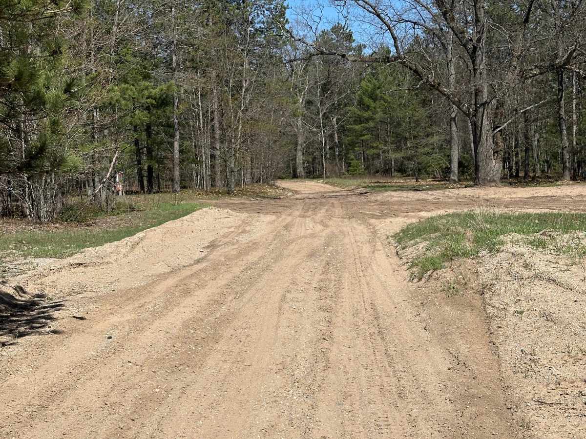 Kalkaska - 79 photo 4