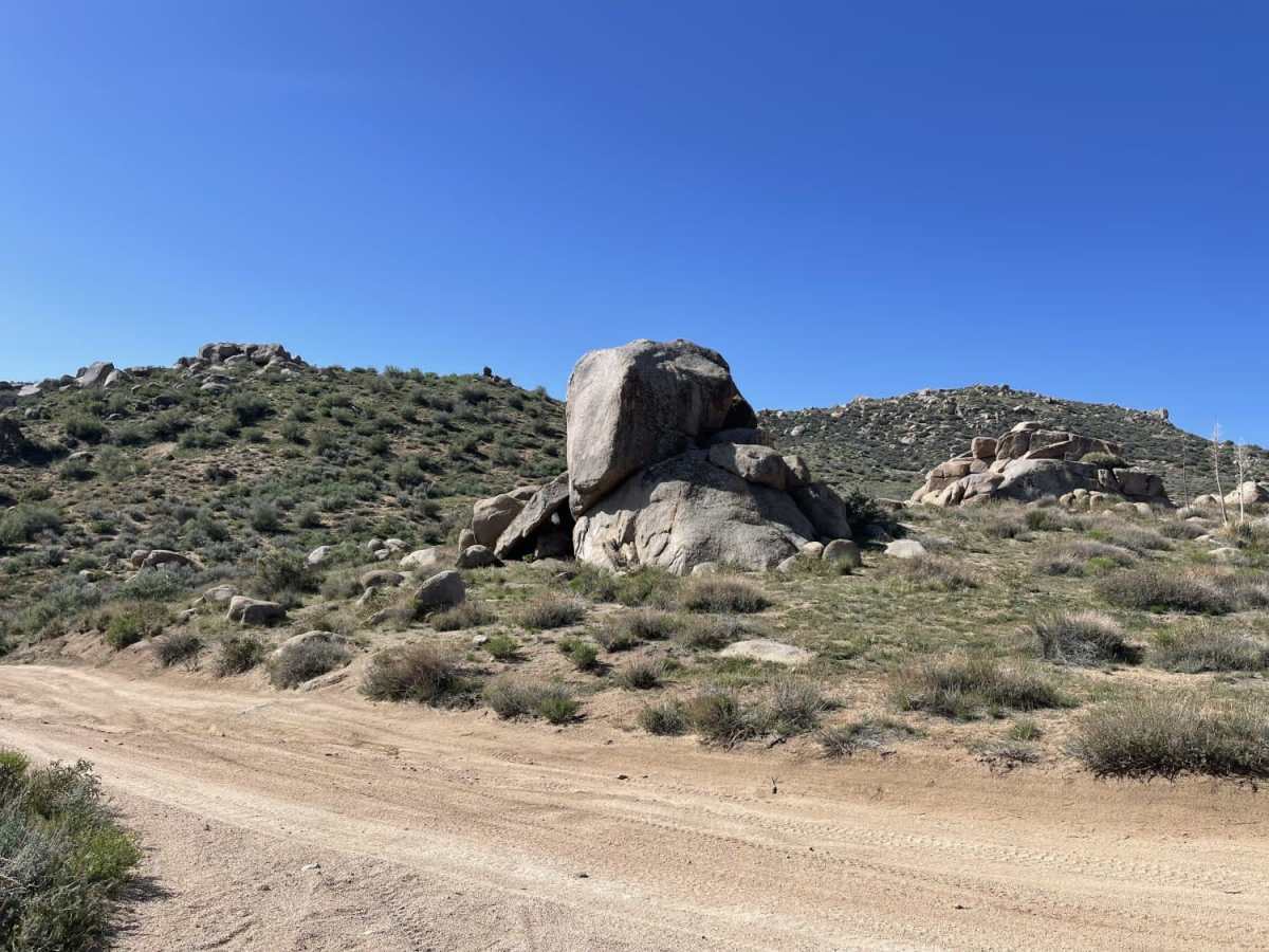 Round Mountain photo 3
