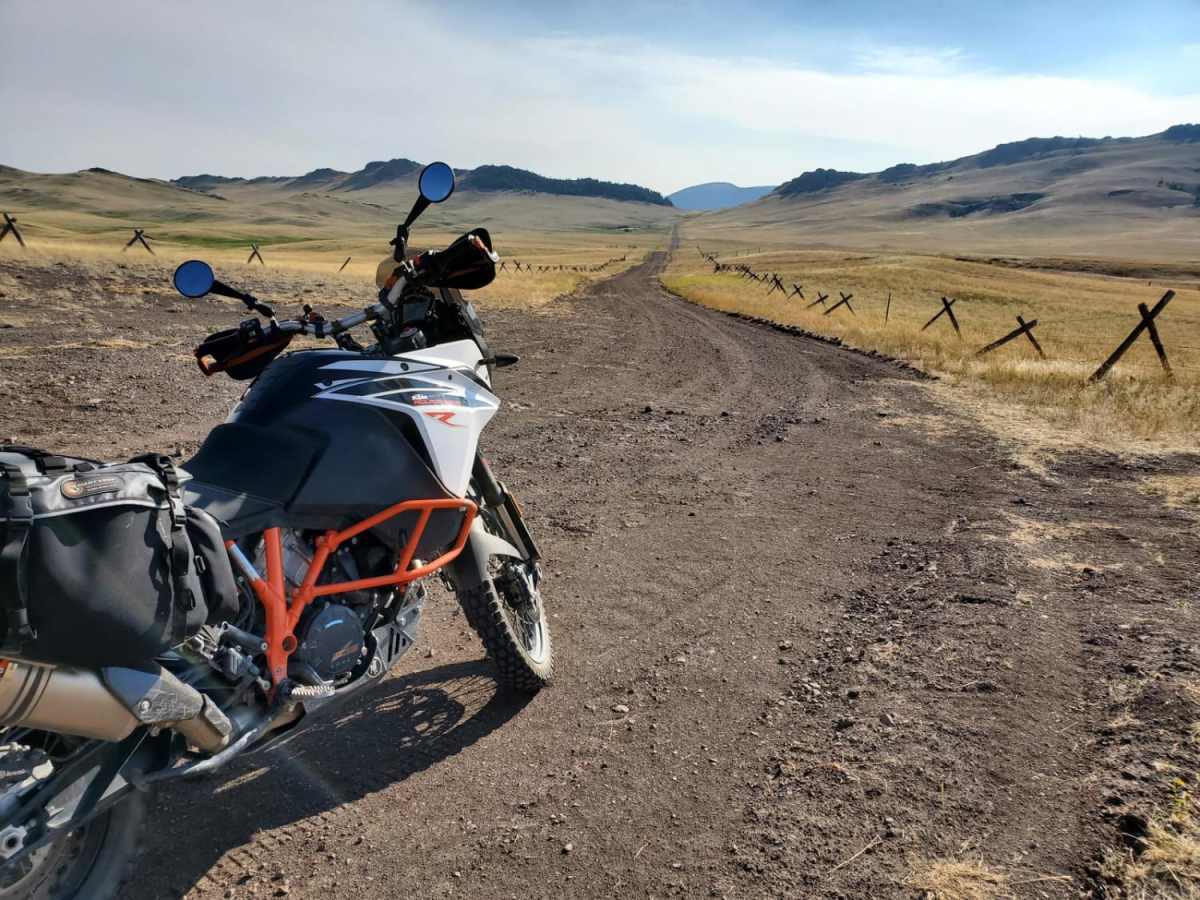 Dead Man Gulch trail photo